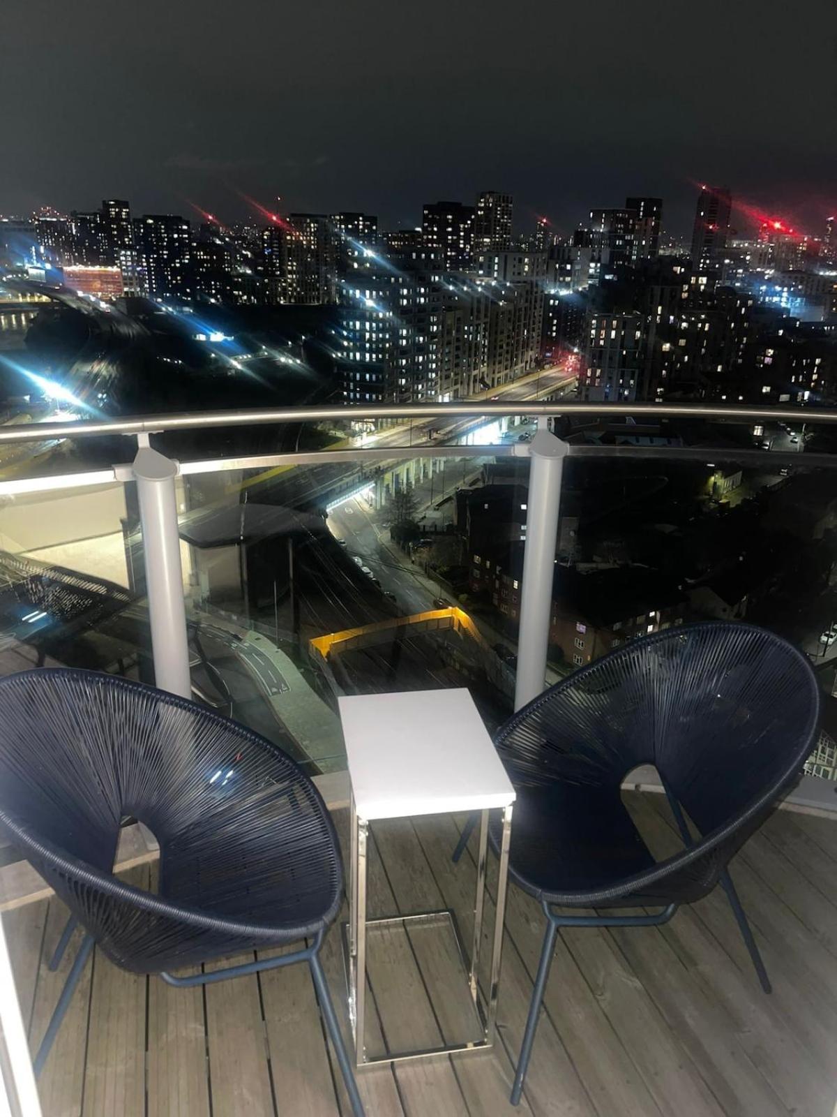 Luxury 1 Bedroom Apartment In لندن المظهر الخارجي الصورة
