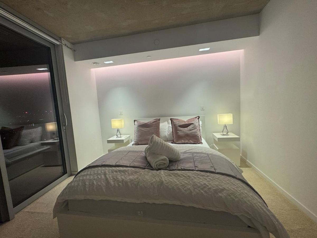 Luxury 1 Bedroom Apartment In لندن المظهر الخارجي الصورة